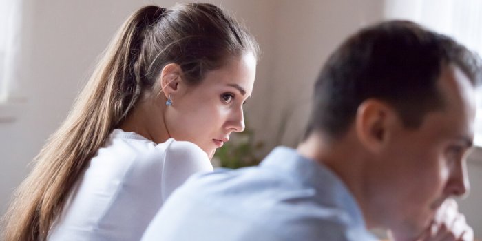 Couple : 7 signes qui montrent que vous Ãªtes sur la dÃ©fensive 