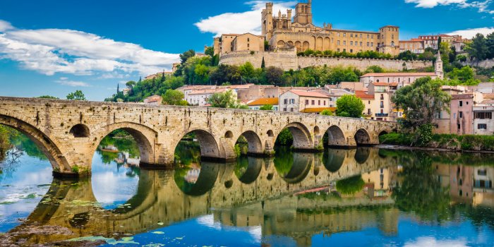 old bridge and cathedral in beziers - hÃ©rault, occitanie, france, europe
