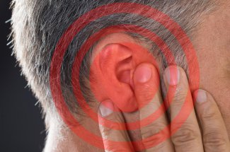 Acouphenes (bourdonnement, sifflement d-oreilles) : causes, traitements, que faire ?
