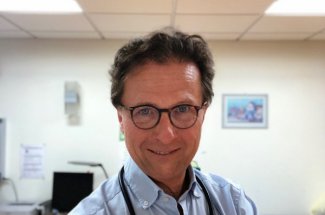 Dr Arnault Pfersdorff
