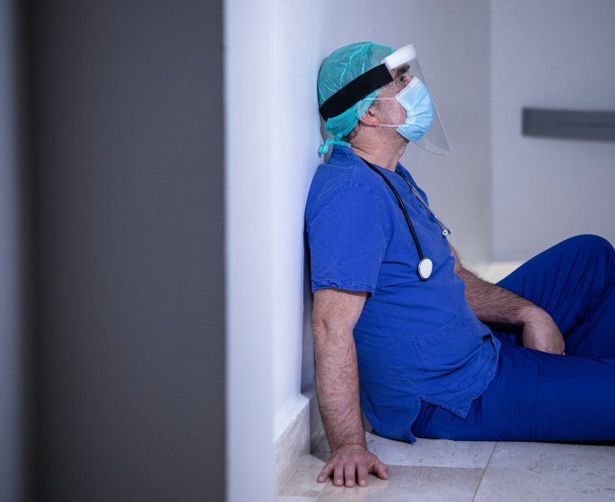 A l’Hopital du Mans, 53 chirurgiens demissionnent le meme jour
