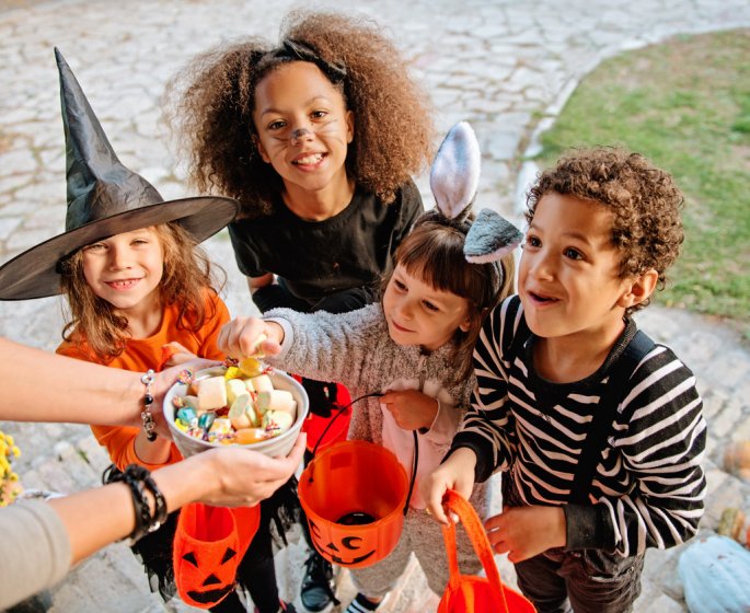 Halloween et Covid-19 : faut-il ouvrir la porte aux enfants ?