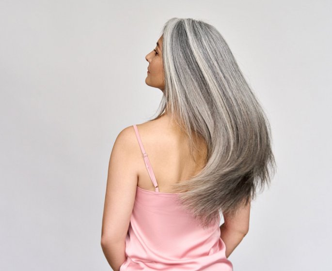 Cheveux gris : 6 secrets de coiffeurs pour les sublimer