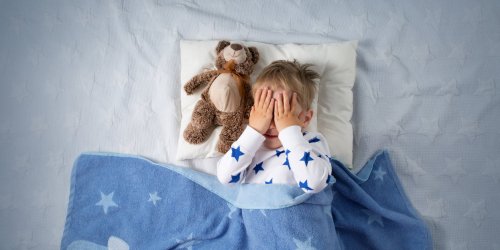 Enuresie nocturne (pipi au lit) : definition, causes, traitements