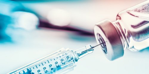Covid-19 et grippe saisonniere : vers un vaccin combine ?