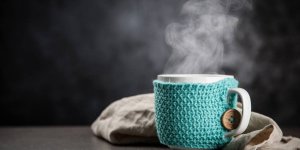 Cafe et alcool : les 2 boissons a eviter quand il fait froid