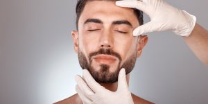 Qu-est-ce que la profiloplastie, cette technique pour corriger l-equilibre du visage ?