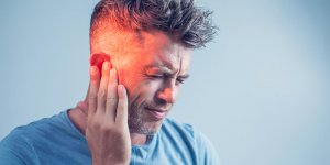 Douleur a l-oreille : les differents types d-otite