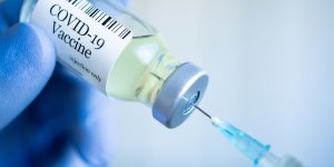 Vaccin Covid-19 : pourquoi les effets secondaires risquent d’etre plus violents a la 2e injection ?